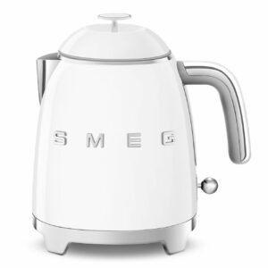 Bouilloire Blanche 0.8L SMEG, SMEG, , par Esprit Maison