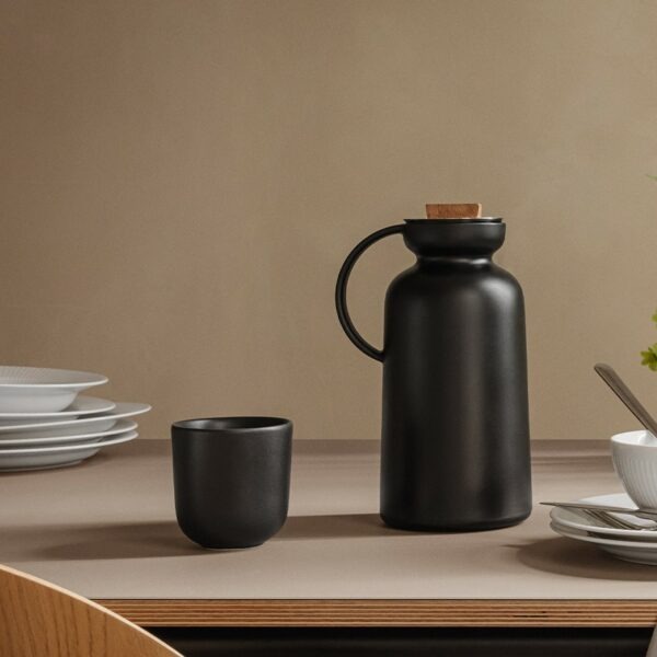 Pichet isotherme Silhouette 1L Black – Image 3