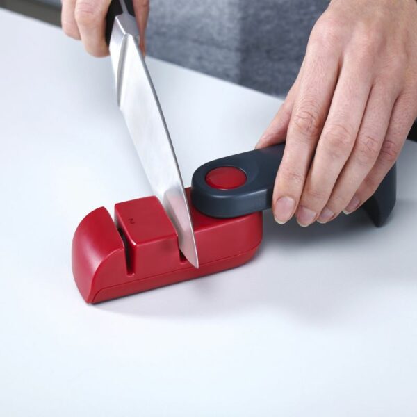 Rota aiguiseur/ affuteur Joseph Joseph gris/rouge – Image 3
