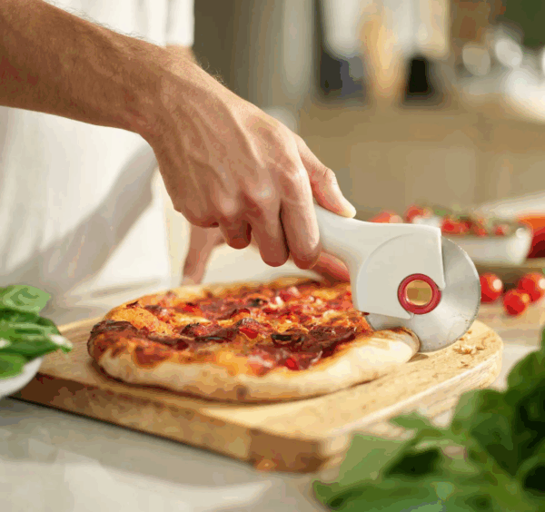 Roulette à pizza Joseph Joseph – Image 2